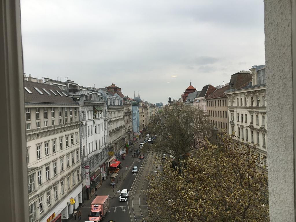Ani Hotel Vienne